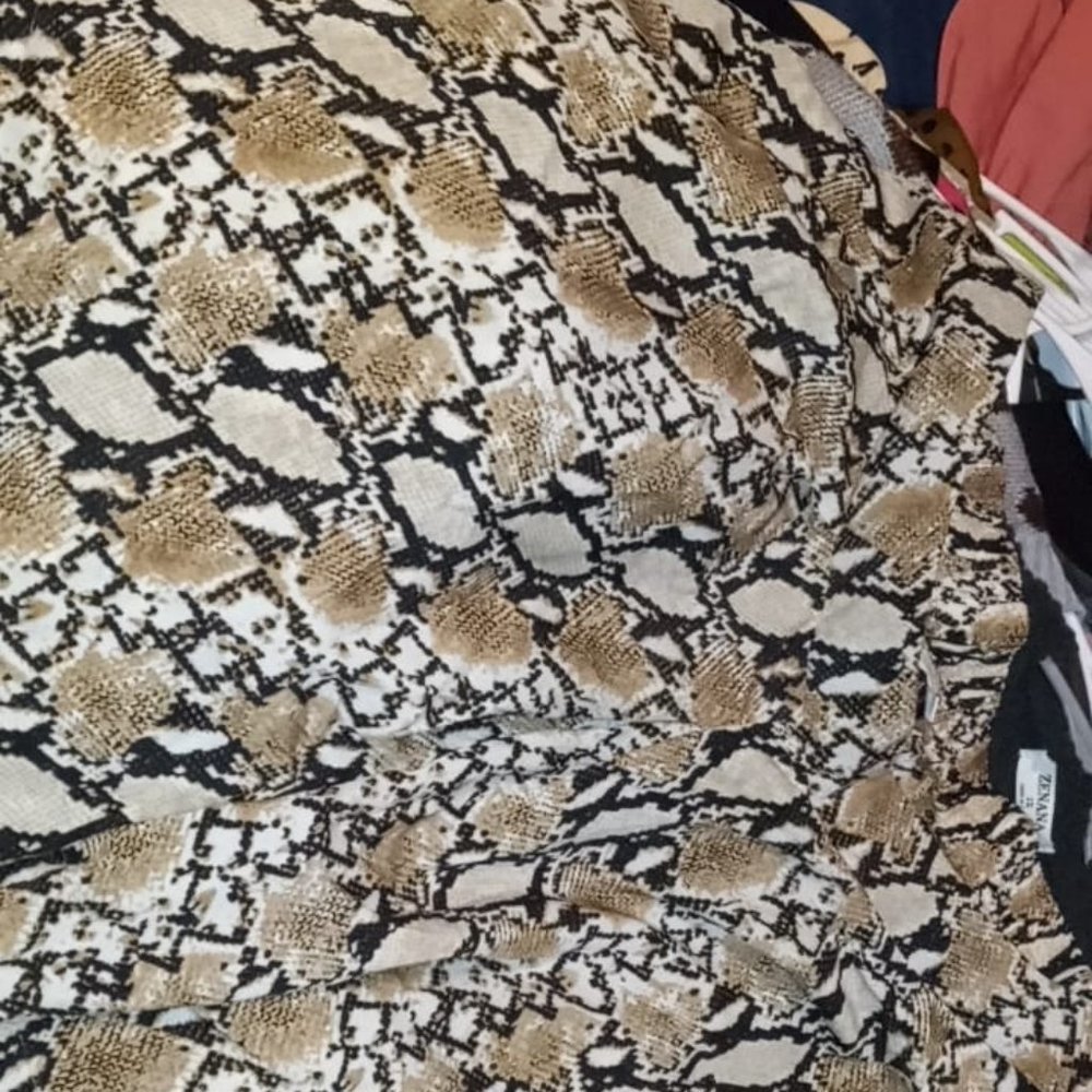 Snakeskin print shorts